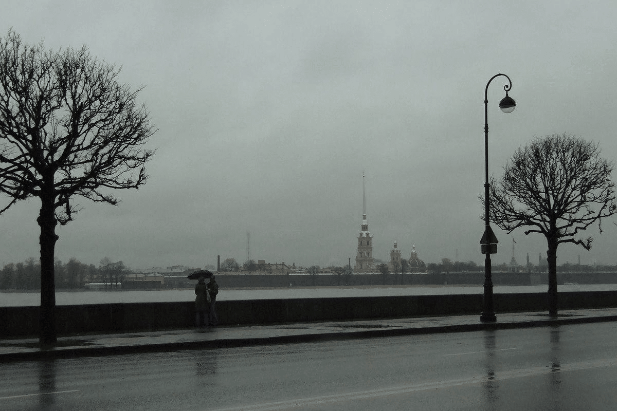 Питер дожди Петропавловская крепость