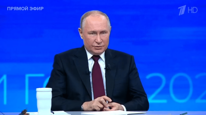 Путин: в новом учебнике по истории будет всё понятно