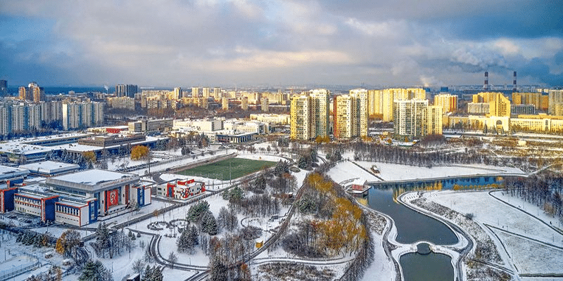 Облачная погода со снегом ожидается в Москве и Подмосковье