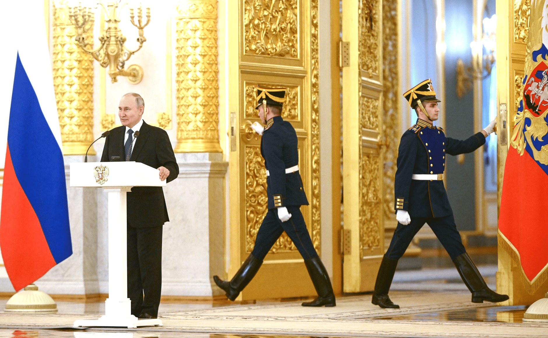 Путин выступит с посланием к парламенту в ближайший месяц