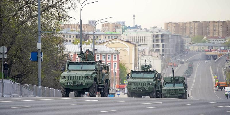 В Москве ограничат движение и парковку на ряде улиц с 7 по 9 мая