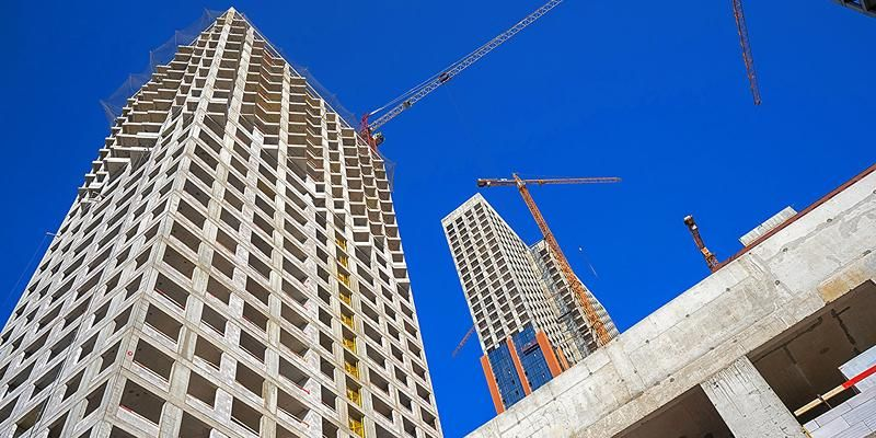 Исследование: более 50% россиян недовольны шумом от соседей