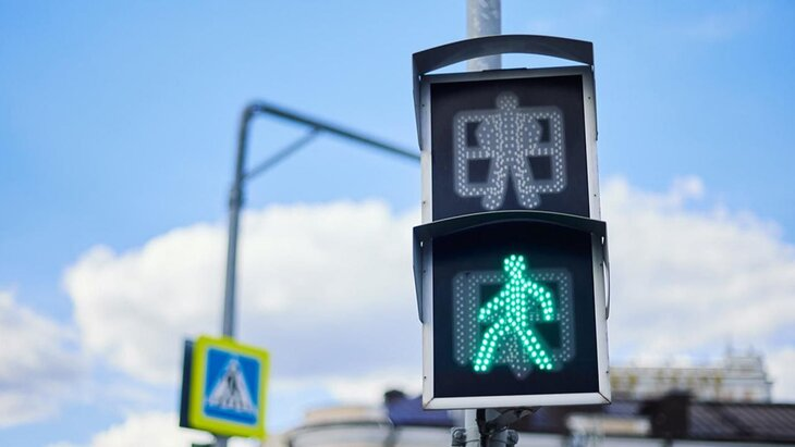 Новенькие светофоры установили почти на сотне московских улиц