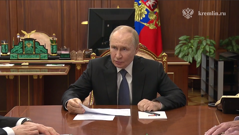 Владимир Путин проверил готовность школ к 1 сентября