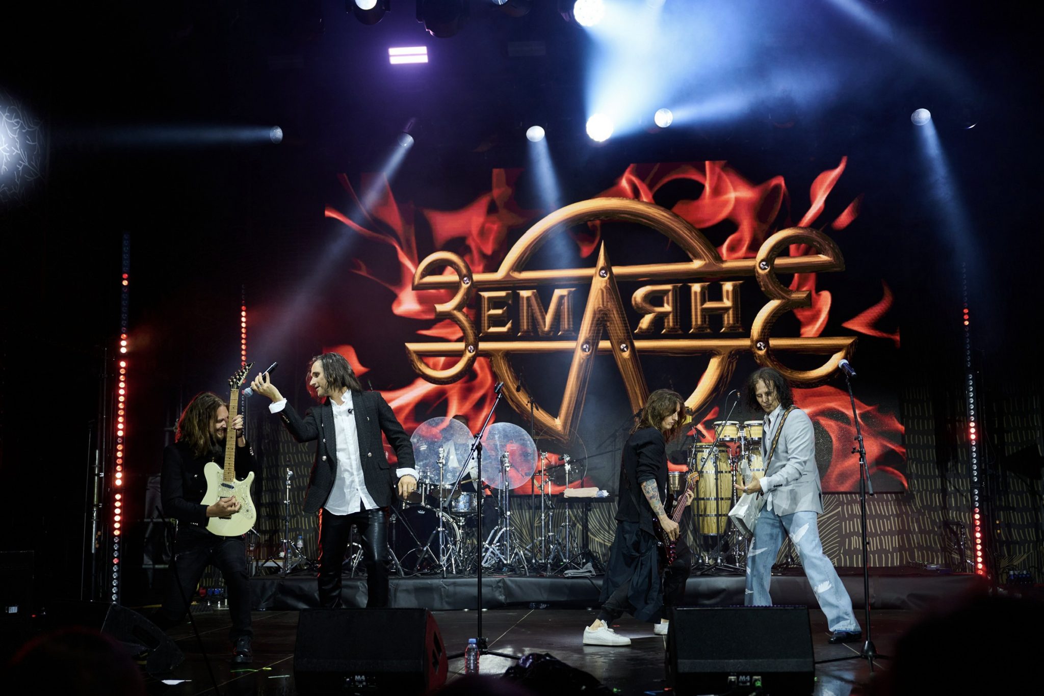 Знаменитые хиты в живом исполнении: легендарная группа «Земляне»даст концерт в Москве