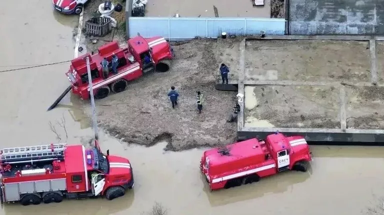 Единая Россия развернула оперативный штаб по координации помощи пострадавшим от ЧС дагестанцам