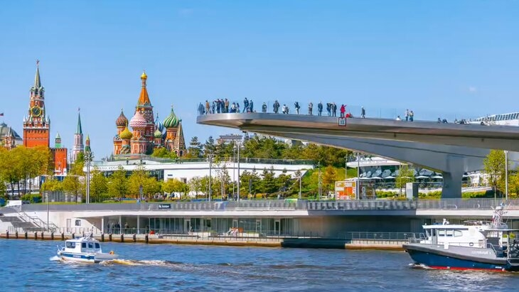 Собянин: парк "Зарядье" стал символом современной Москвы