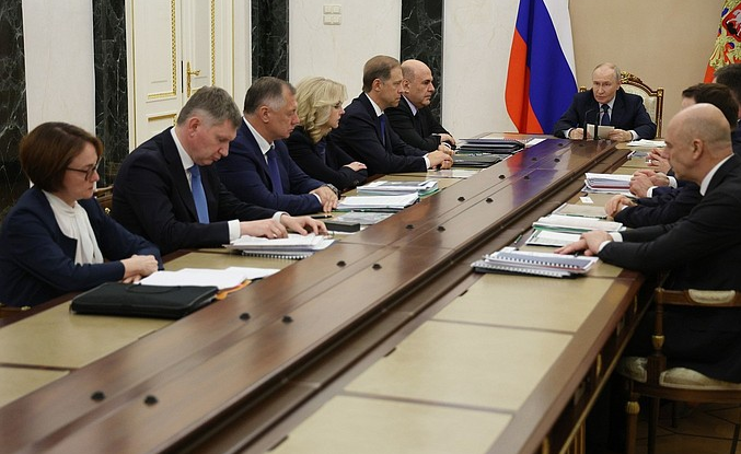 Путин назвал приоритеты федерального бюджета России
