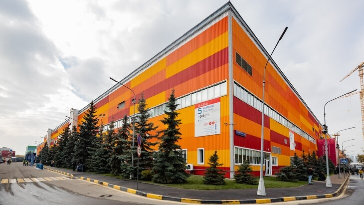 Высокотехнологичное производство дорожных знаков появится в Москве