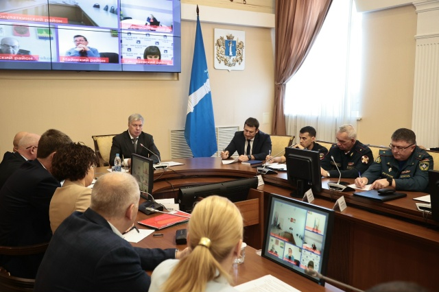 БПЛА атаковали Ульяновск: ранены 8 человек, в том числе дети